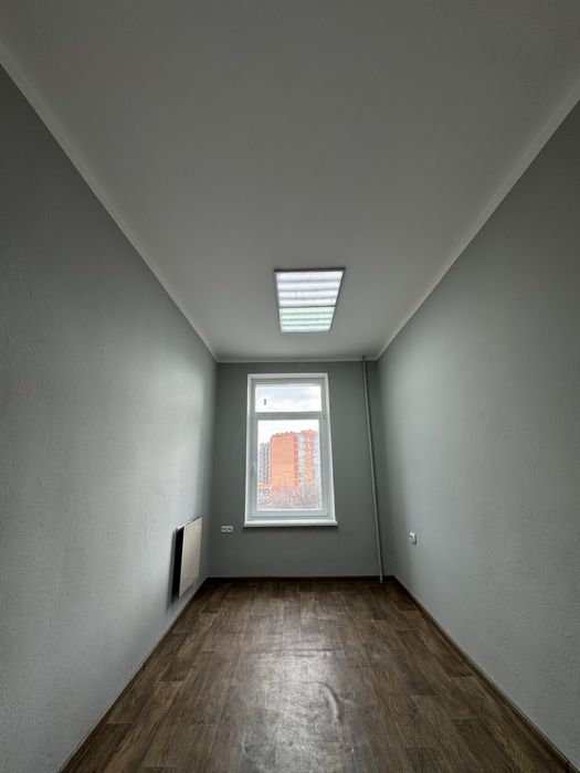 Оренда Приміщення 11 м.кв. Центр міста.