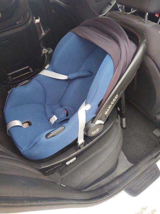 Maxi Cosi Tinca z bazą