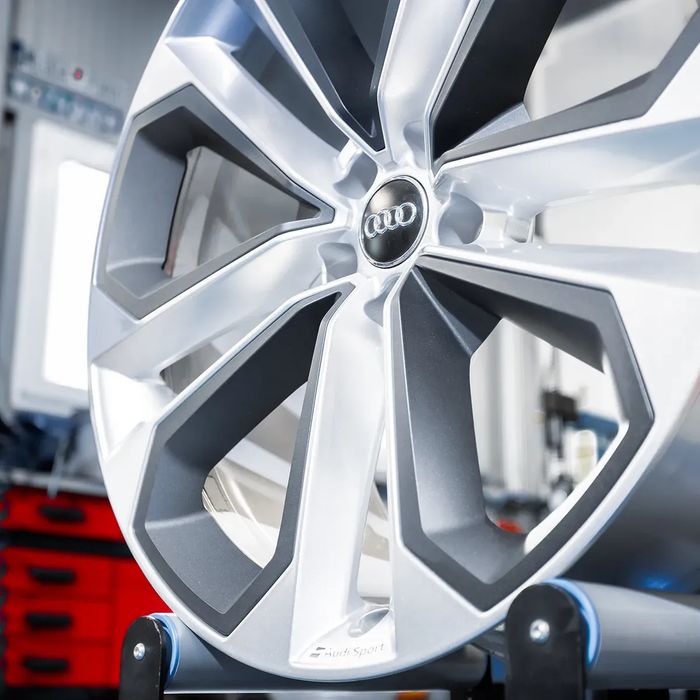 Oryginalne Felgi Audi 21 A5 A6 A7 A8 Q5 Q7 SQ7 Q8