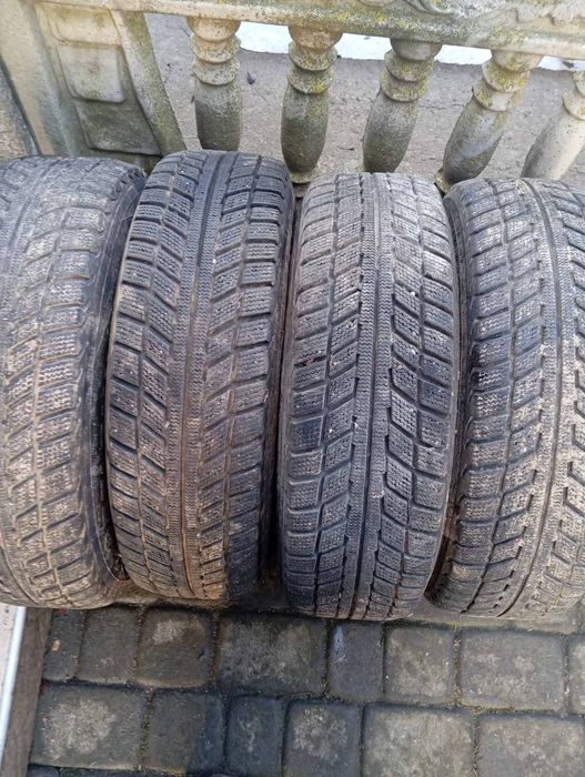 Колеса в зборі ВАЗ R13 4x98 (титани + зимова гума)