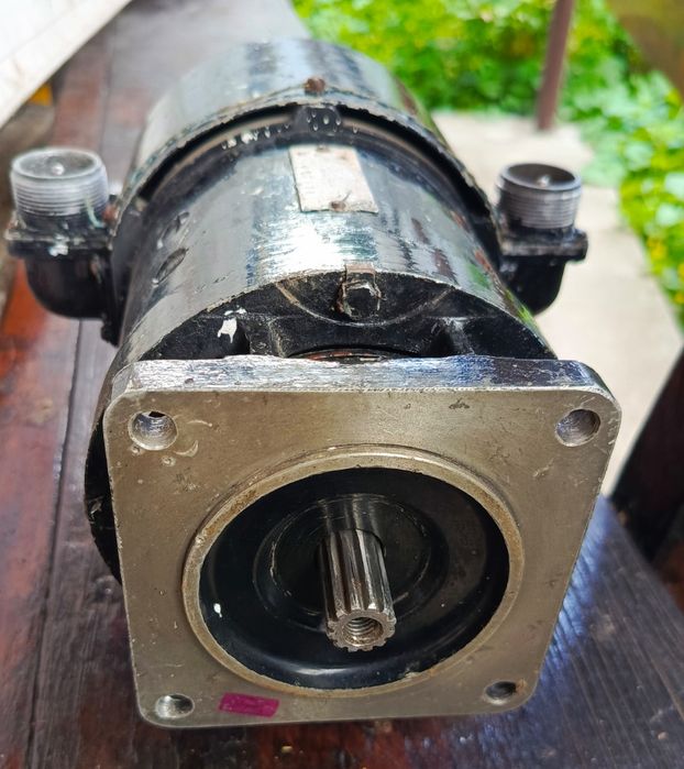 Новые и б/у дв. МН-1, ПН-45И, Д 1500 ТВ,Мэ212Г, БЦН..