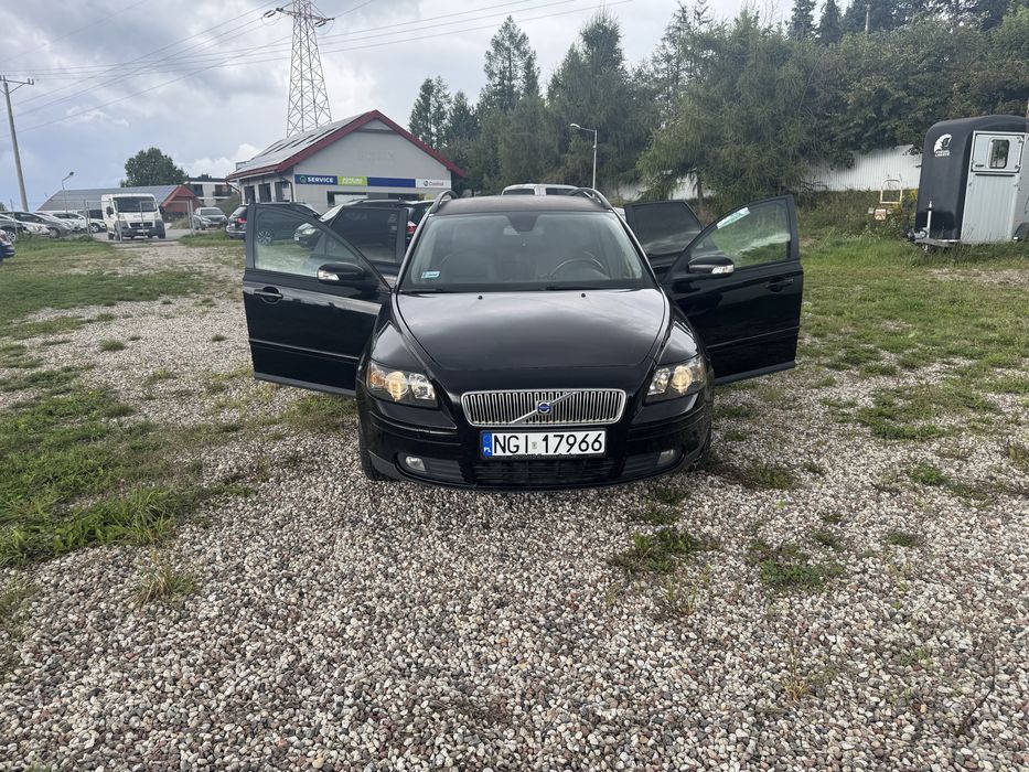 Volvo V50