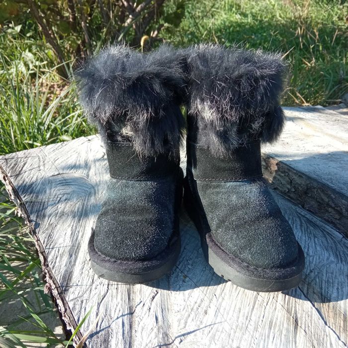 Угі дитячі з опушкою