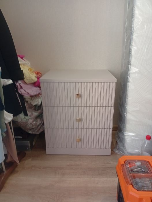 Гостинные,кухни, шкафы купе,прихожие под заказ.