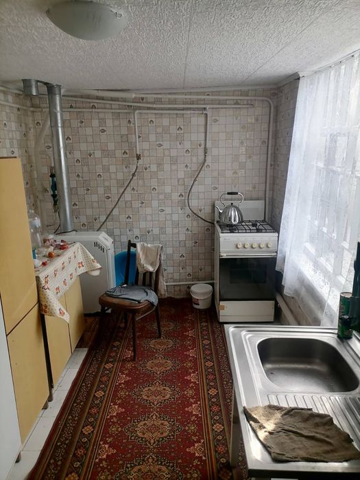 Продам дом и 1/2 дома в одном дворе