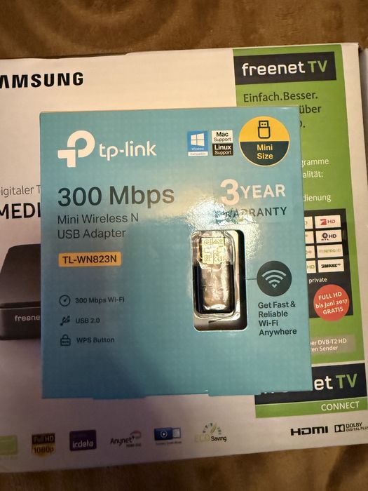 Dekoder DVB-T2 HD Samsung GX-MB540TL, komplet + gratis Wi-Fi adaptet