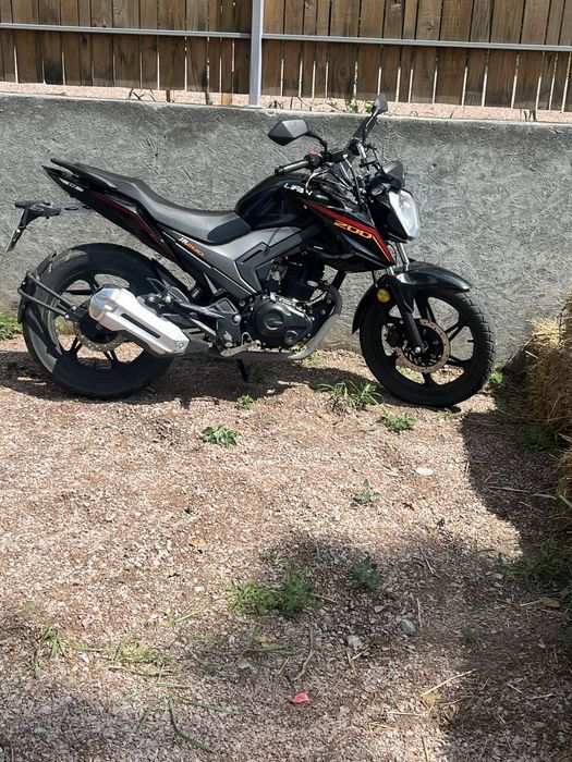 мотоцикл  ліфан jr200