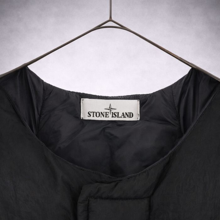 Жилетка Stone Island Down Vest Black