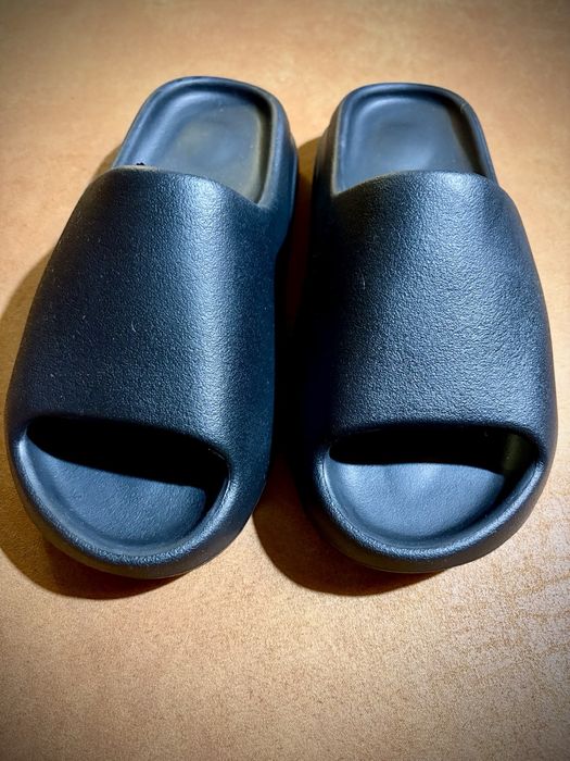 Yeezy Slides YS-01,  czarne