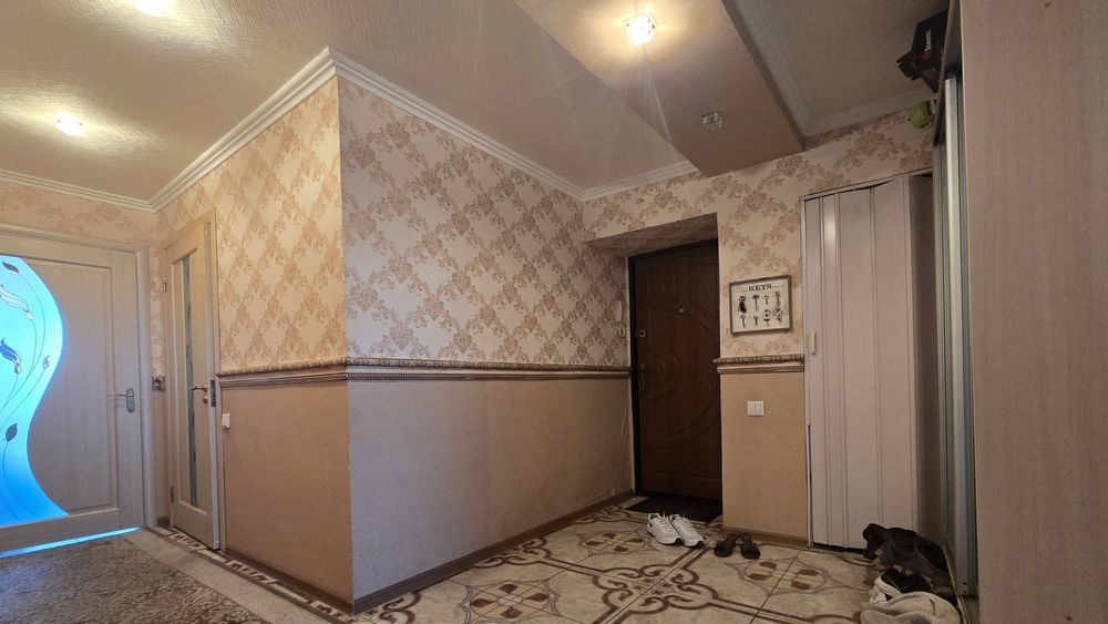 Продаж 2 кімнатна квартира р-н Підгоряно