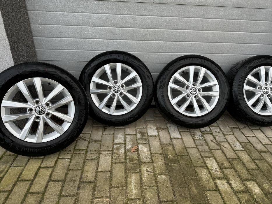 Felgi aluminiowe z oponami VW touran 16cali