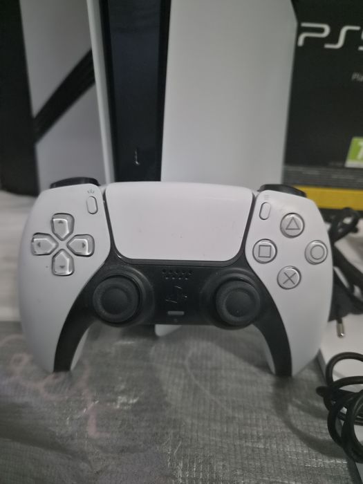 Ps5 Pro 2Tb - Aceito Ps5 antiga como parte do pagamento mais acerto monetário  - Ler anúncio