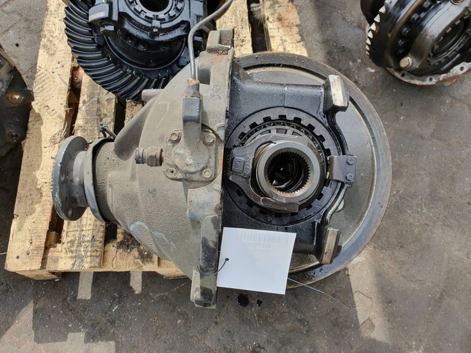 WKŁAD MOSTU TYŁ Iveco STRALIS 14/37 BLOKADA