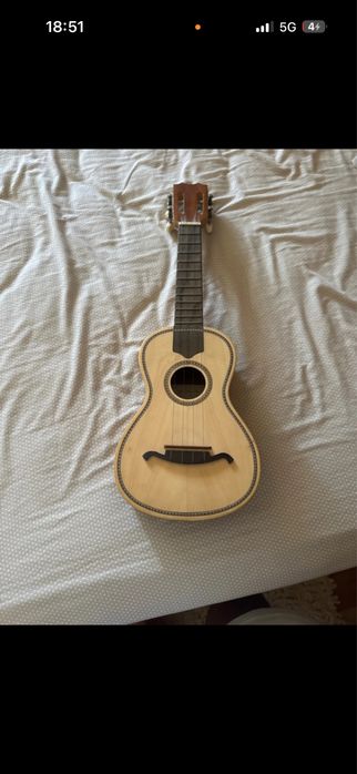 Cavaquinho em um ótimo estado