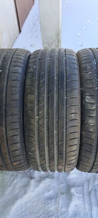 Шини 225/50ZR17 Kumho Ecsta PS71 літо комплект