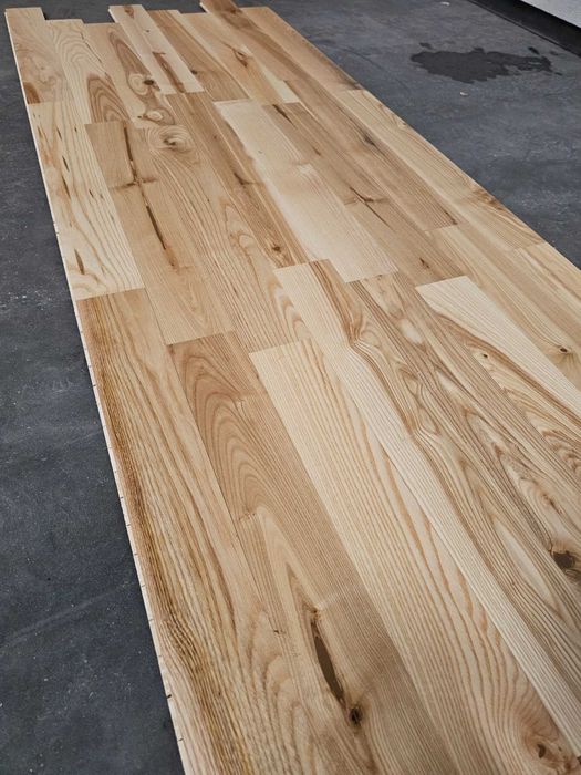 Parkiet jesion lakier 11x70x490 (80 m2) PROMO