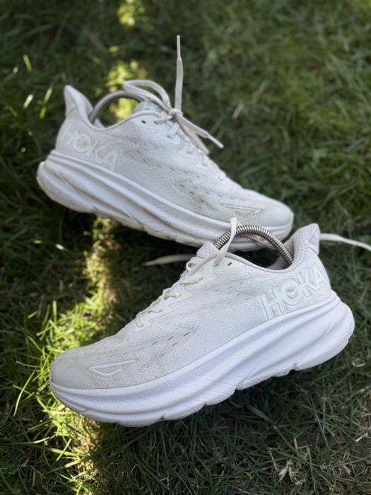 Кросівки Hoka Clifton 9 жіночі, 41 розмір, оригінал, білі