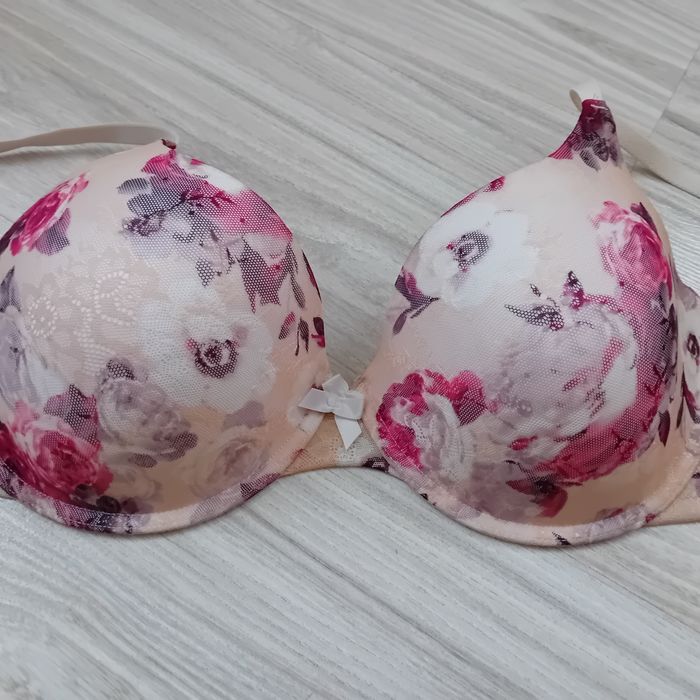 Usztywniany stanik w kwiaty 85C firmowy