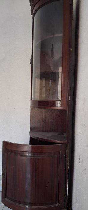 Móvel bar canto com dois bancos