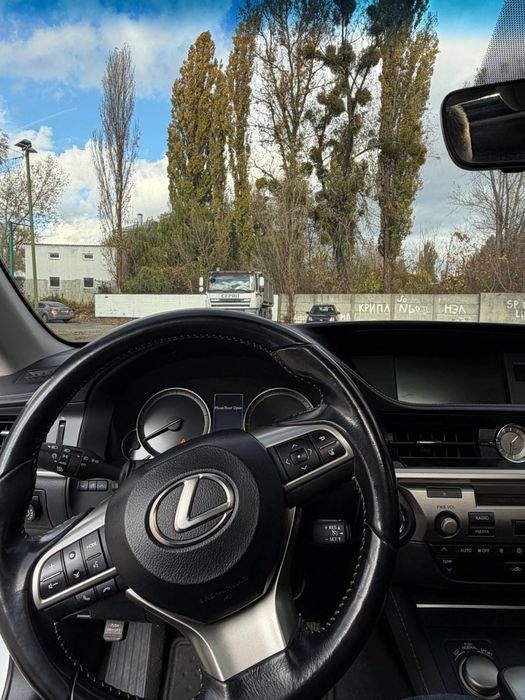 ЛЕКСУС ES 350 седан