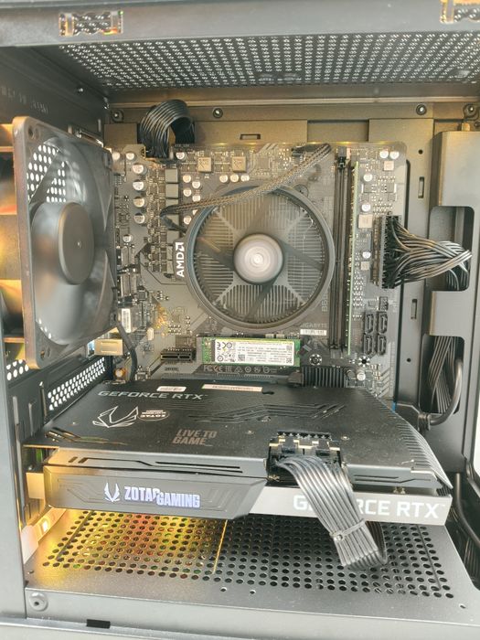 Zestaw Gamingowy Ryzen 5 7600x,RTX 3070 + MSi 24" 180 Hz