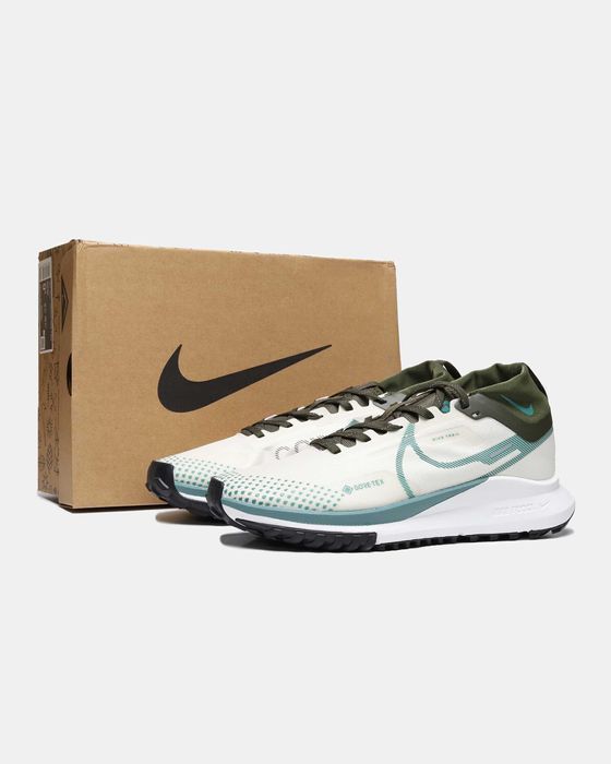 Кросівки Nike Pegasus Trail 4 Gore-Tex Light Bone Cargo Khaki LUX | Кроссовки Найк чоловічі жіночі