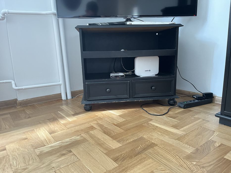 komplet mebli do salonu:  witryny , szafka/komoda i szafka pod telewizor czarny