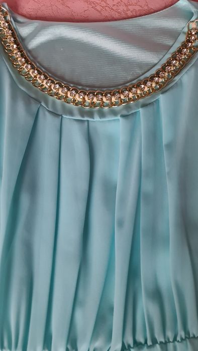 Продаю шифонове плаття блакитного кольору