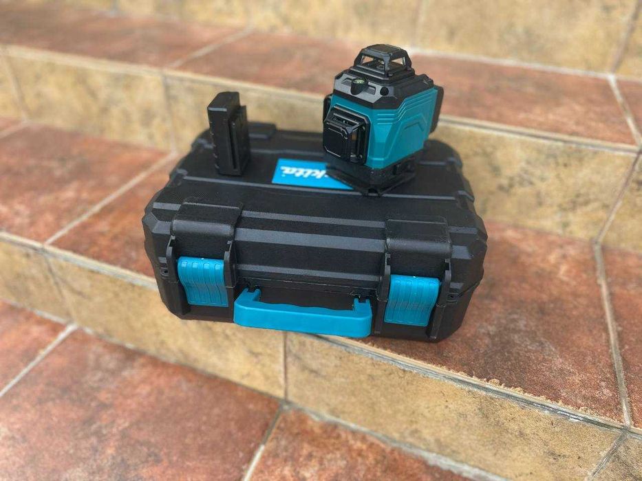 Лазерний рівень Makita 4D. Лазерный уровень 16 линий Макита 2 АКБ КЕЙС