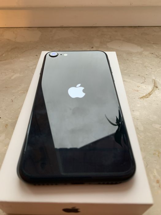 iPhone SE2022, 3 gen. Stan idealny