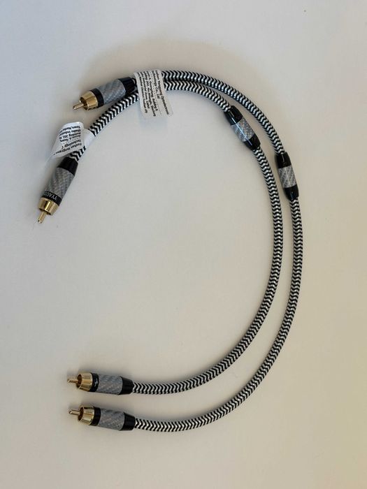 Válvulas 6CC42 Tesla e cabo 2RCA