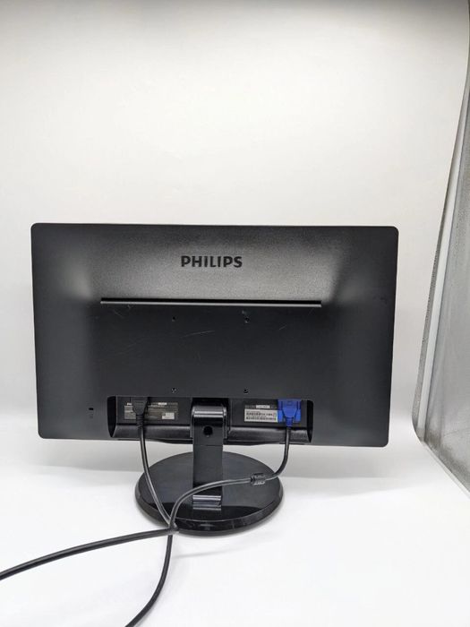 Б/у LED Монитор Philips 226V3L , 22 дюйма , 60 Hz VGA