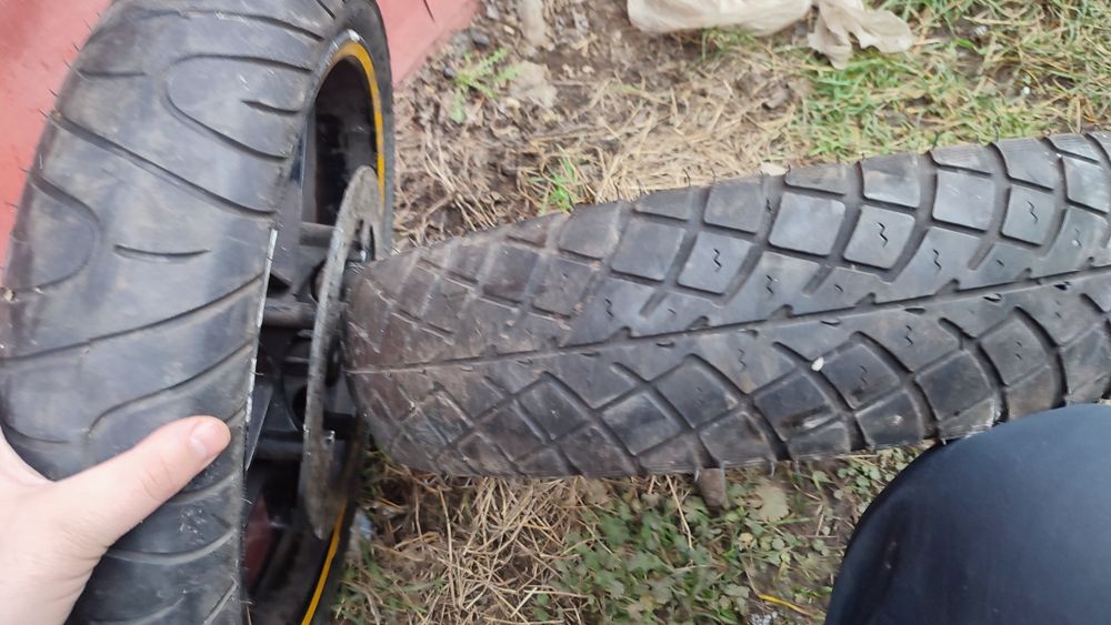 Мотошини з дисками в зборі 110/70/r17