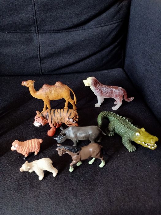 Brinquedos animais meninos criança coleção casa quarto apartamento viv