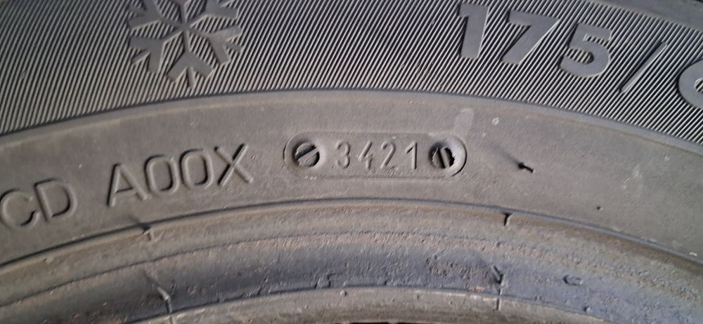 Зимові шини KORMORAN 175/65R14 097...648...0812