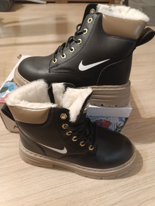 Buty damskie ocieplane