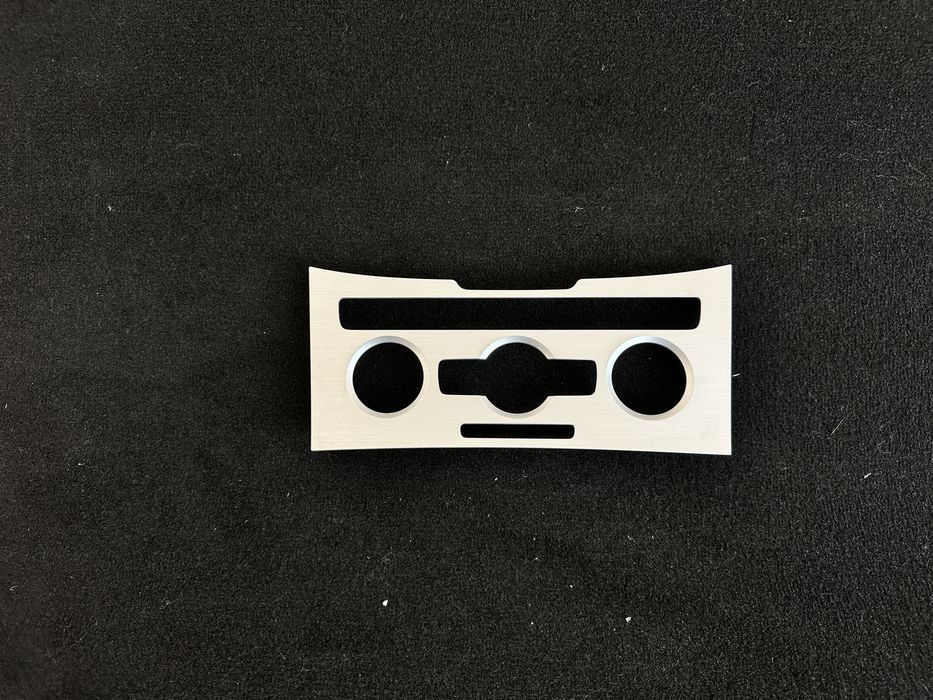 Volkswagen Passat B6 B7 CC osłona ramka dekor panelu klimatyzacji VW