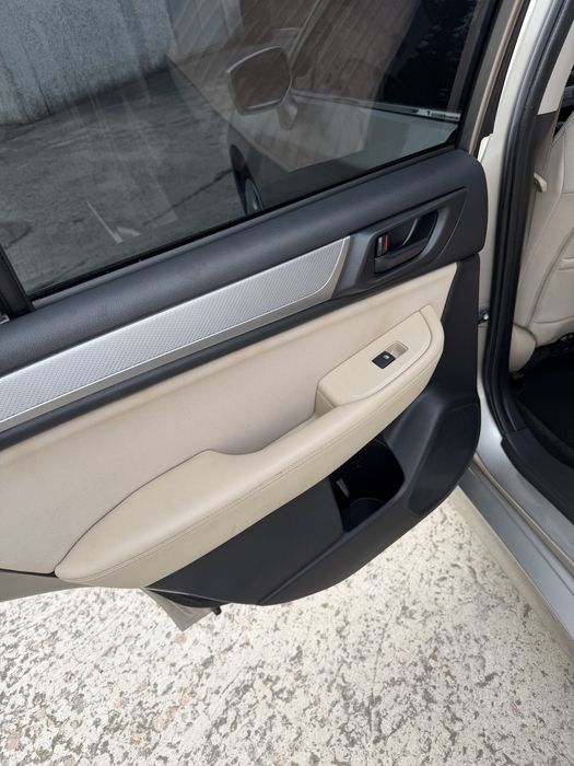 Subaru Legacy 2015г