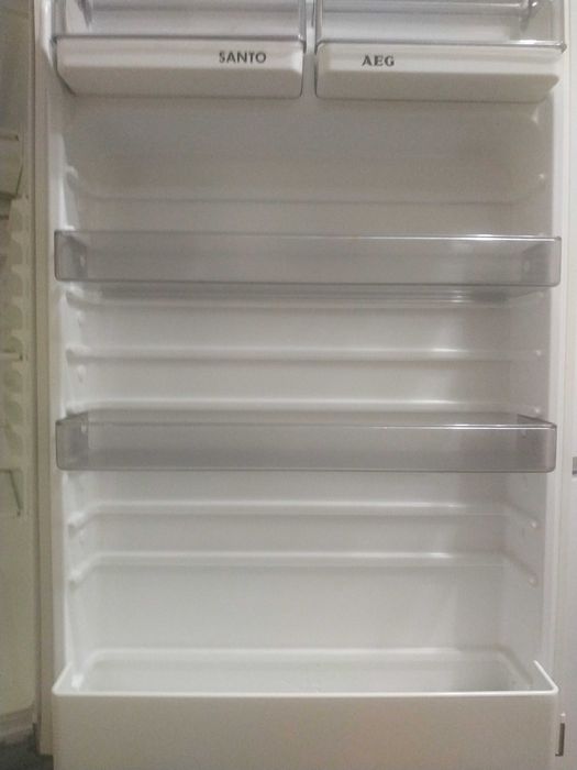 Холодильник AEG б/у