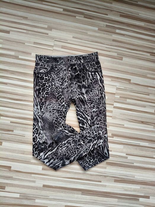 Panterkowe legginsy damskie, szare, M