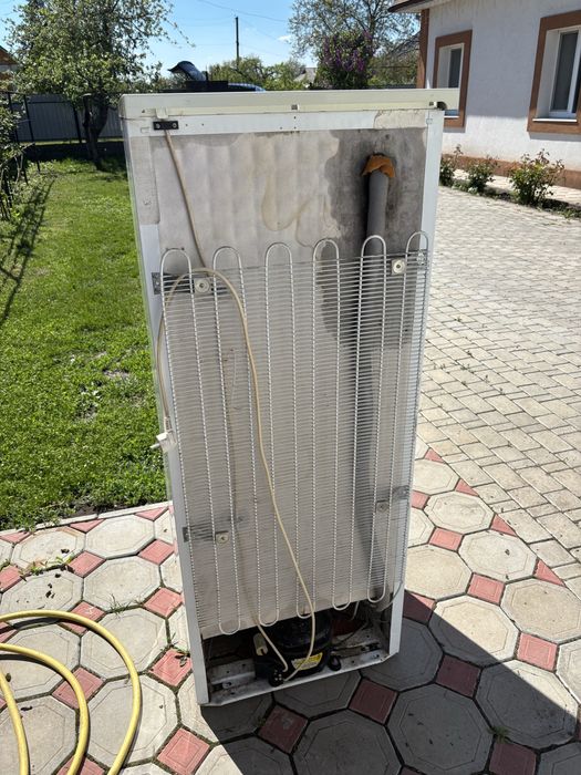 Продам морозілку б/у в хорошому стані робоча