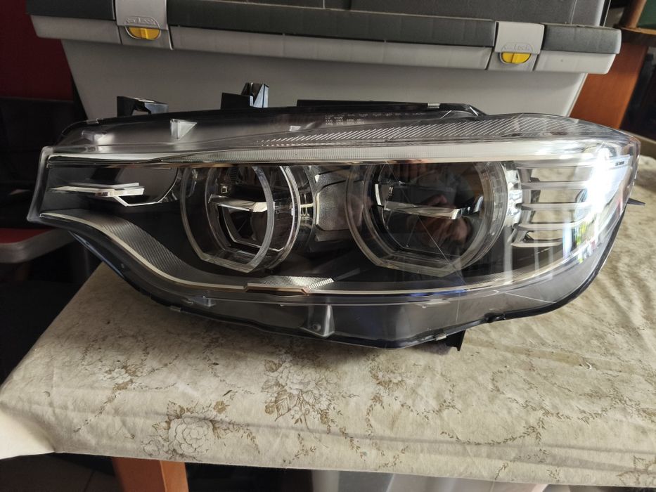 Farol esquerdo full Led Adaptativ BMW F32 F36