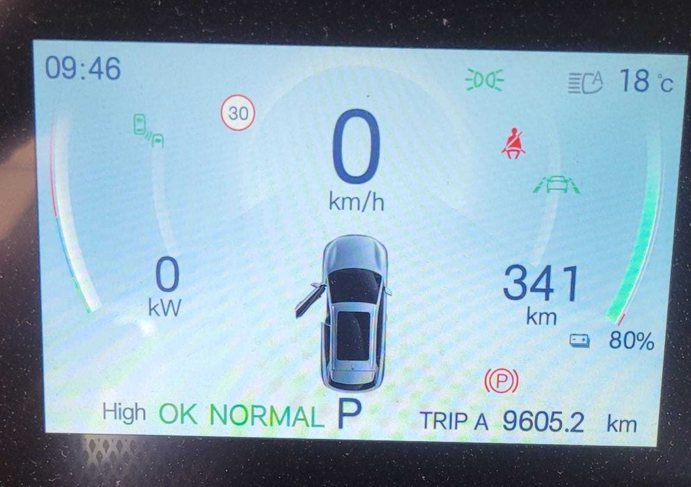 Atto 3 - 9600km - garagem - particular - bem cuidado