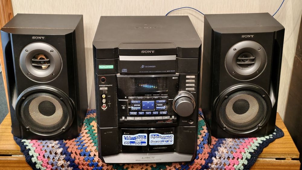 Музыкальный центр SONY HCD-RG30
COMPACT