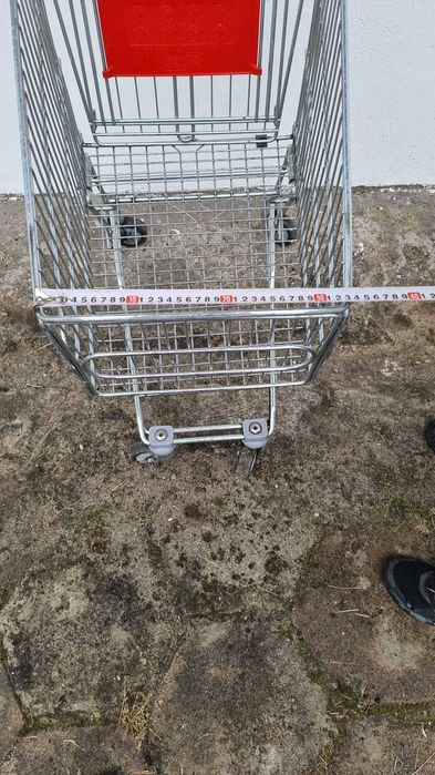 Wózki sklepowe  70l  sprzedam