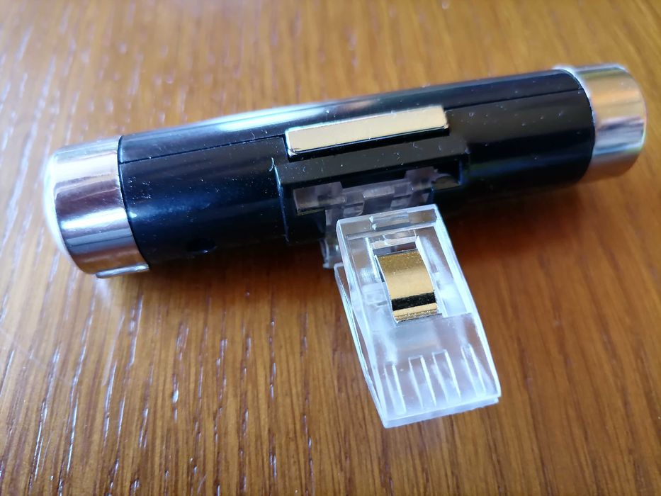 Podświetlany Zegarek ,Termometr Samochodowy i nie tylko .LCD