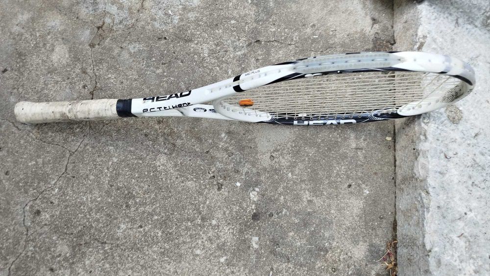 raquete de tenis