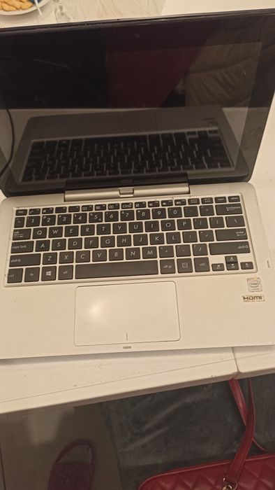 ASUS T 200TA na czesci