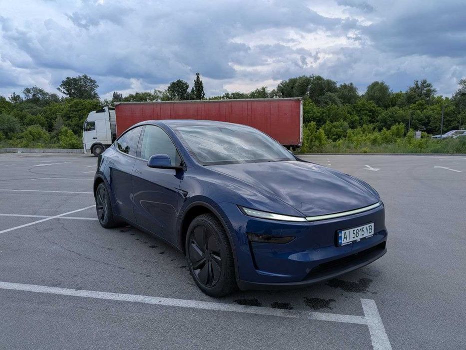 Tesla Y Juniper