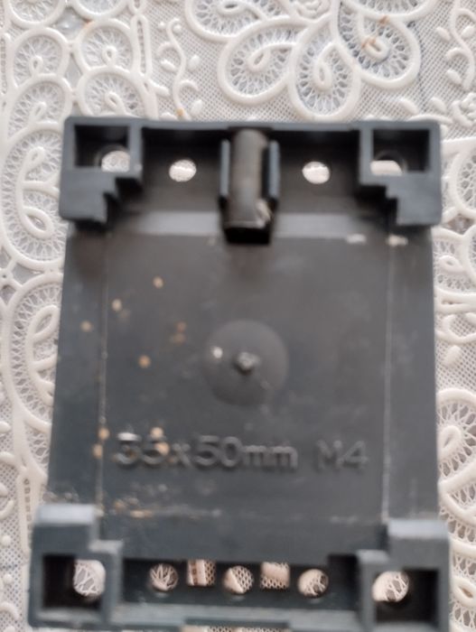 Stycznik mocy Schneider 9A 3P 230V